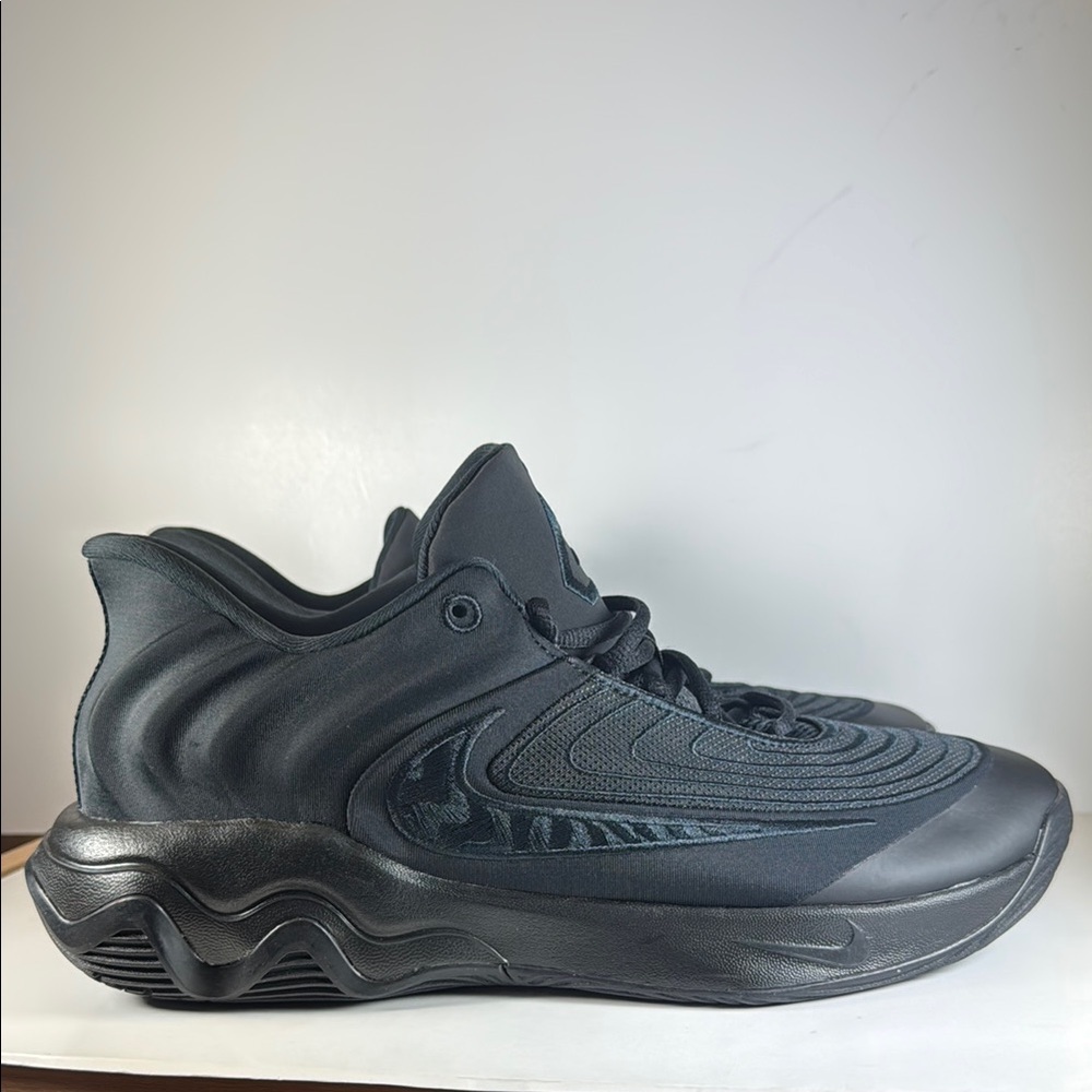 Nike Giannis Immortality 4 Men’s Size 11 Triple Black Basketball Sneakers